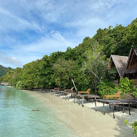 Warahnus Dive Homestay Kri Экстерьер фото
