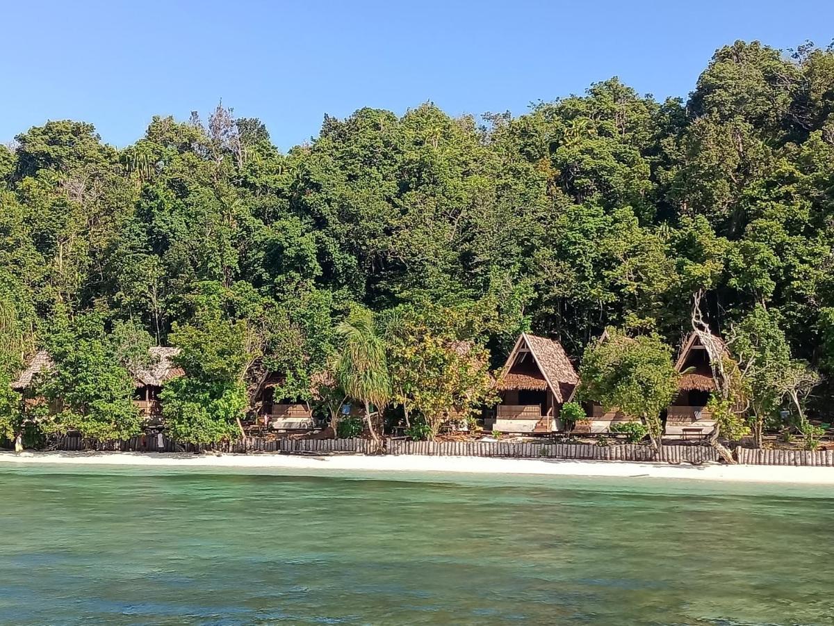 Warahnus Dive Homestay Kri Экстерьер фото